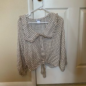 Peter Pan collared blouse. Cottage core. Gingham